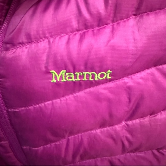 Womens Marmot Jacket 700 Fill Down Puffer Coat Purple Lime GreenFull Zip. Size M - Picture 4 of 8